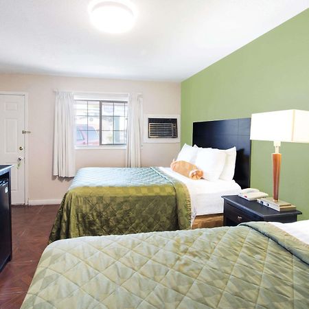 Executive Inn & Kitchenette Suites-Eagle Pass Luaran gambar